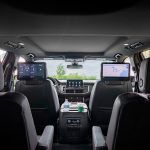 Chevrolet_suburban_2